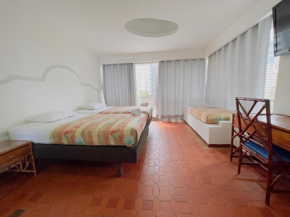 Hotel Costa Del Sol Cartagena Kültér fotó